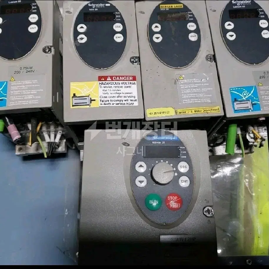 Schneider Electric SD328BU68S2모션서보드라이버