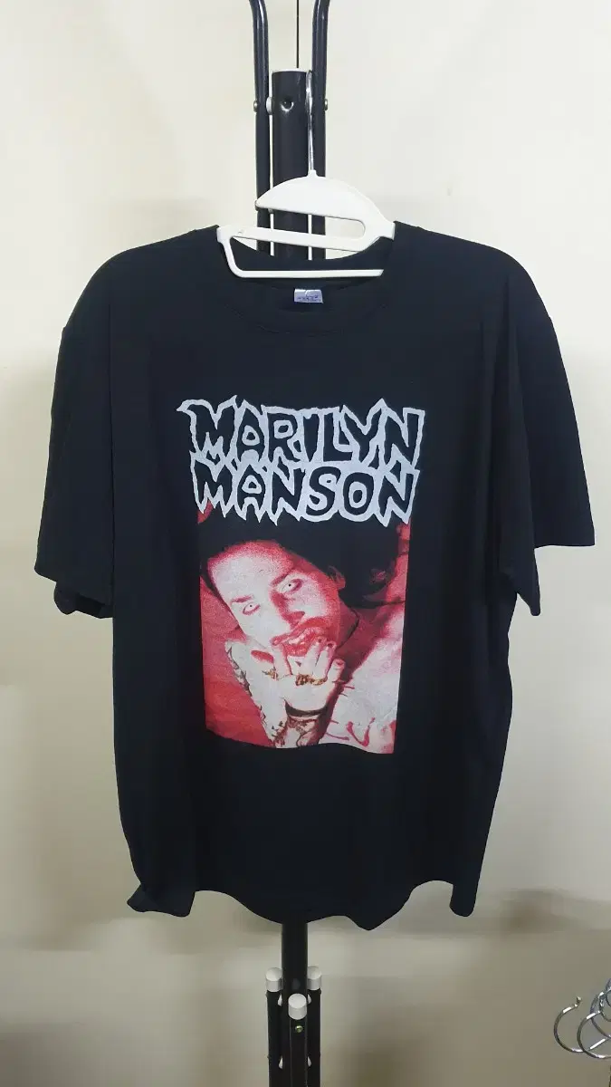 New) Rock T-shirt Marilyn Manson Cotton L105 size L105