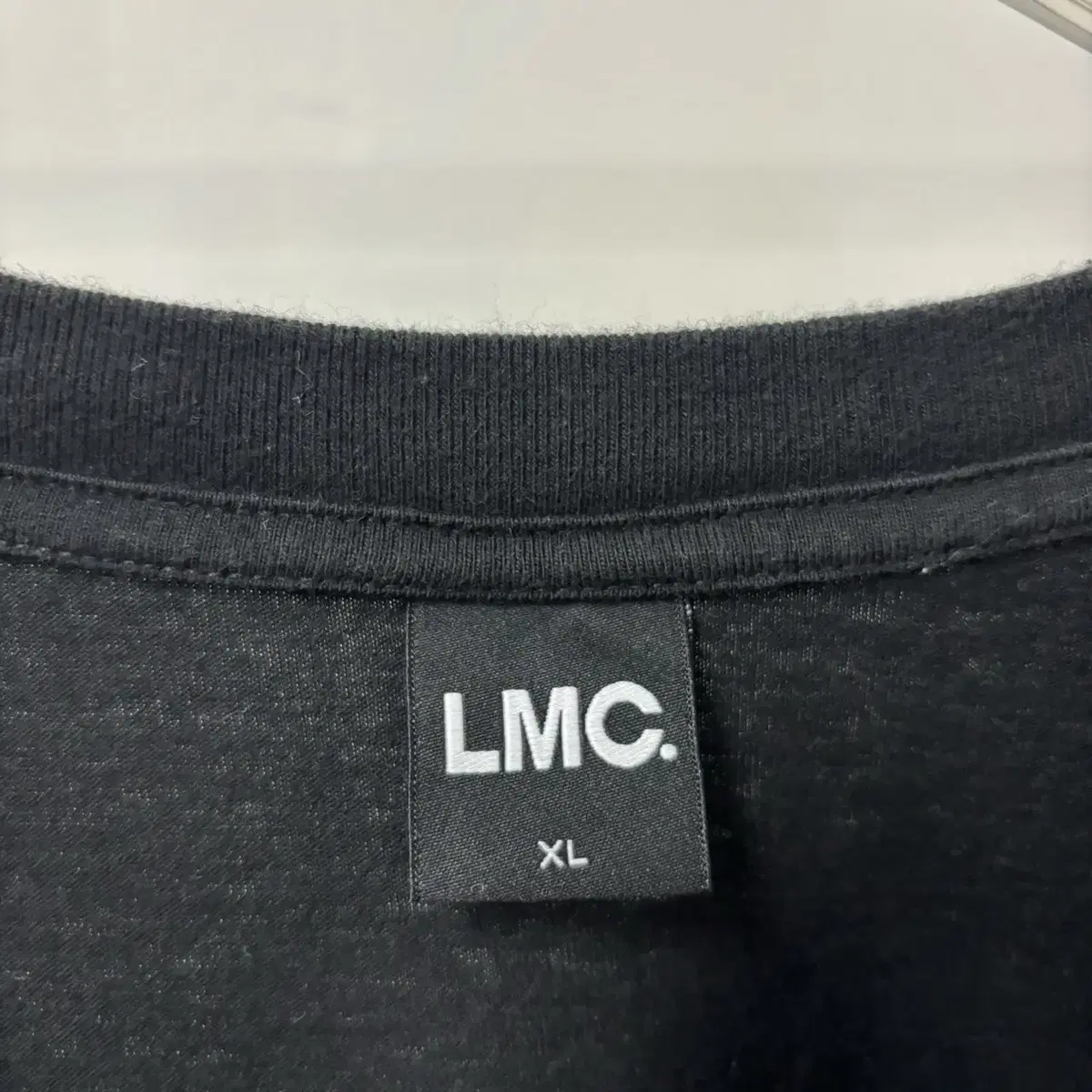 LMC 로고 프린팅 반팔티(105) 급처해요