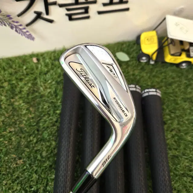 타이틀리스트 718 AP2 NSPRO MODUS3 TOUR105 R