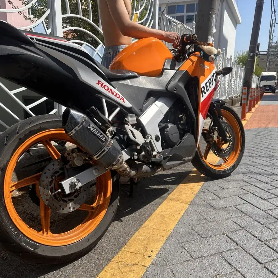 cbr125랩솔15년식