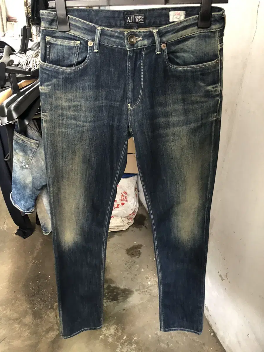 Armani Men's Jeans 31