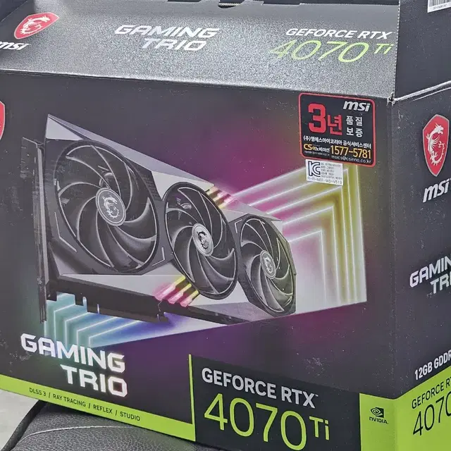 Gaming trio 4070ti 팬