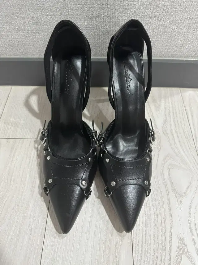 [Angelnumber 555]엔젤넘버buckle high heel250