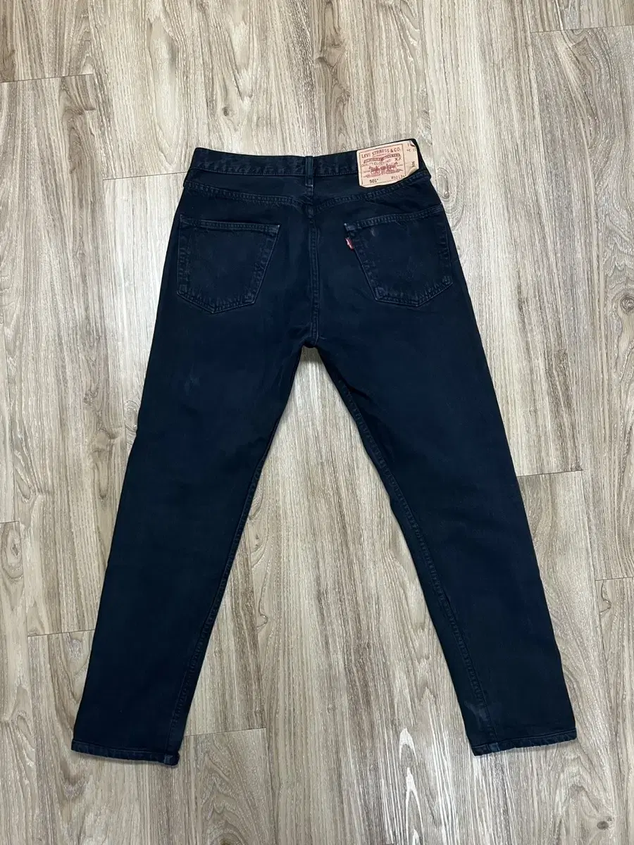 00s Levi's 501 Black Jeans 32