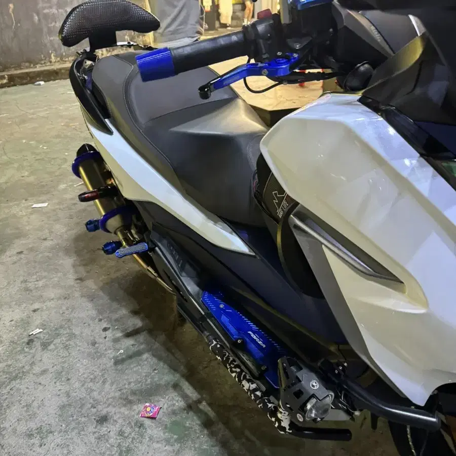 포르자300 18 pcx 보이져 크루심 xmax nmax 조이맥스 풀튜닝