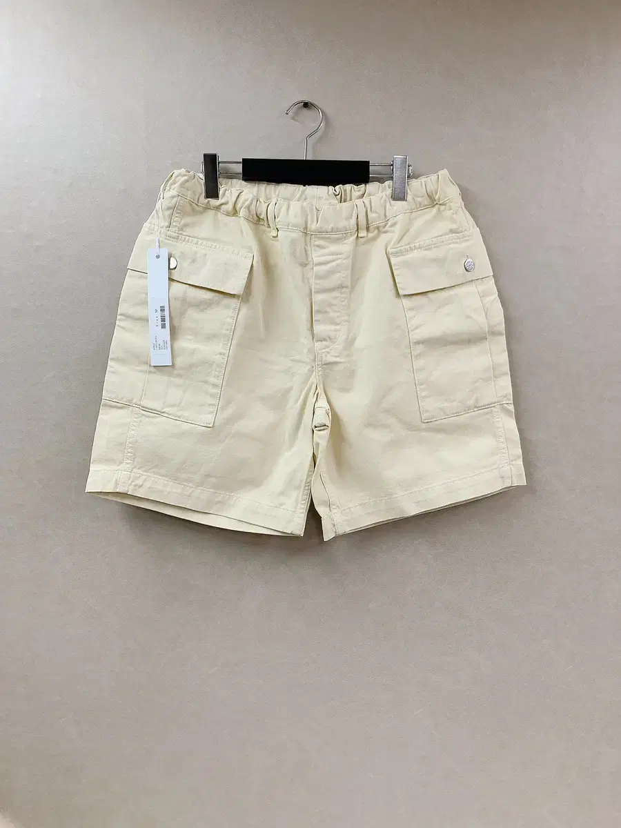 (Genuine/New) Sunflower Men's Ivory Cargo Pants