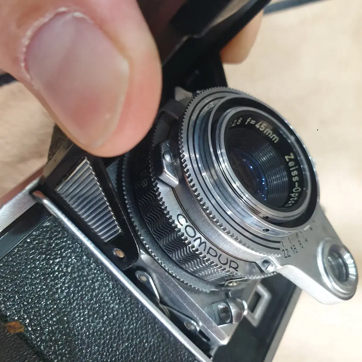 zeiss ikon 콘테싸 카메라팝니다.