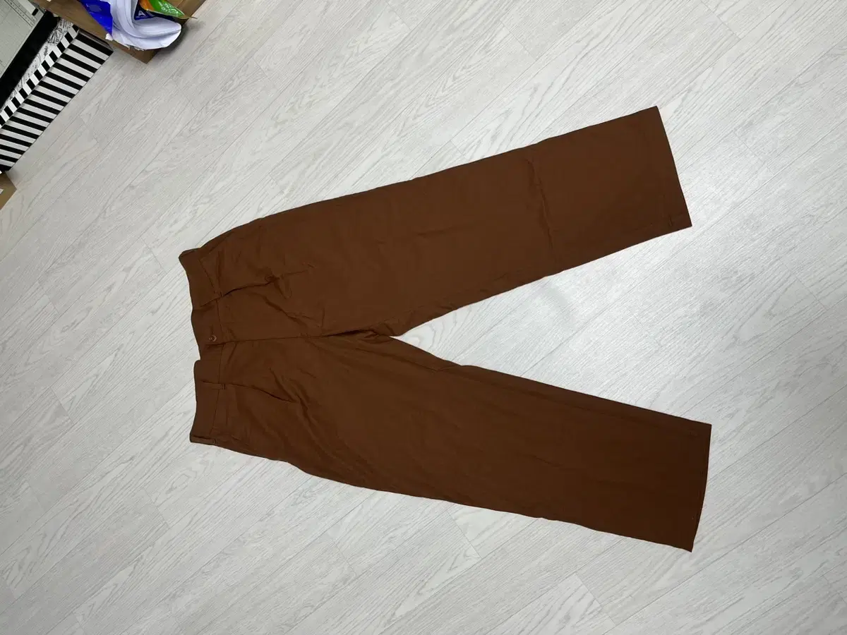 UNIQLOU Pants 85