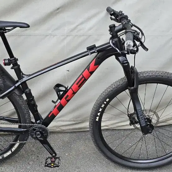 TREK X CALIBER 9