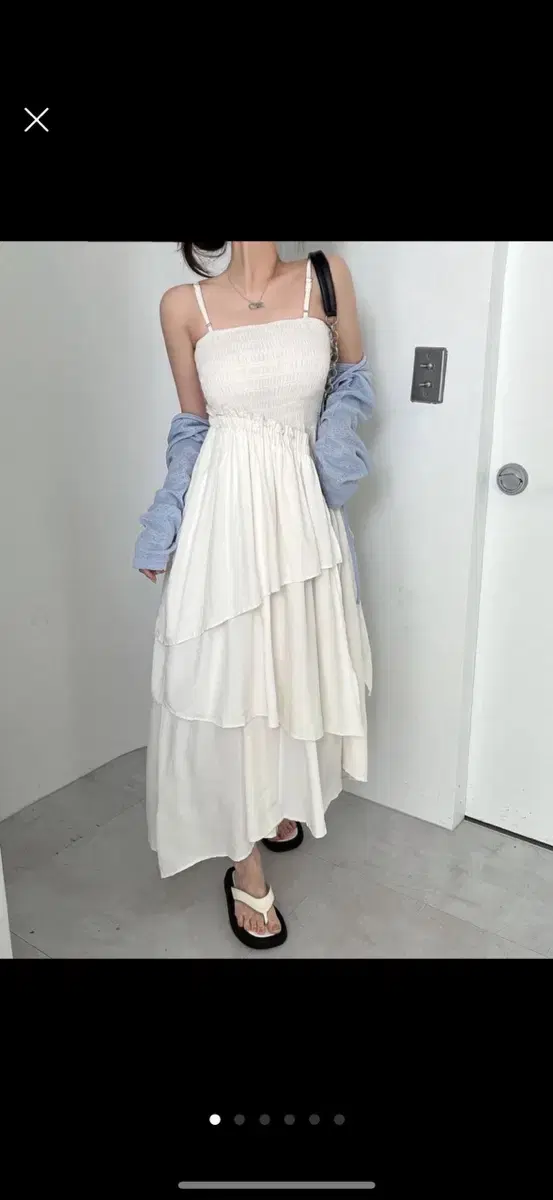 [Free Shipping] Luxury Clothing (New Products) Last 1 Piece on Sale at Cost Price or Less Pure and Innocent Frilly Long Dress