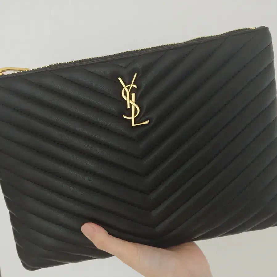 [정품] YSL 클러치백