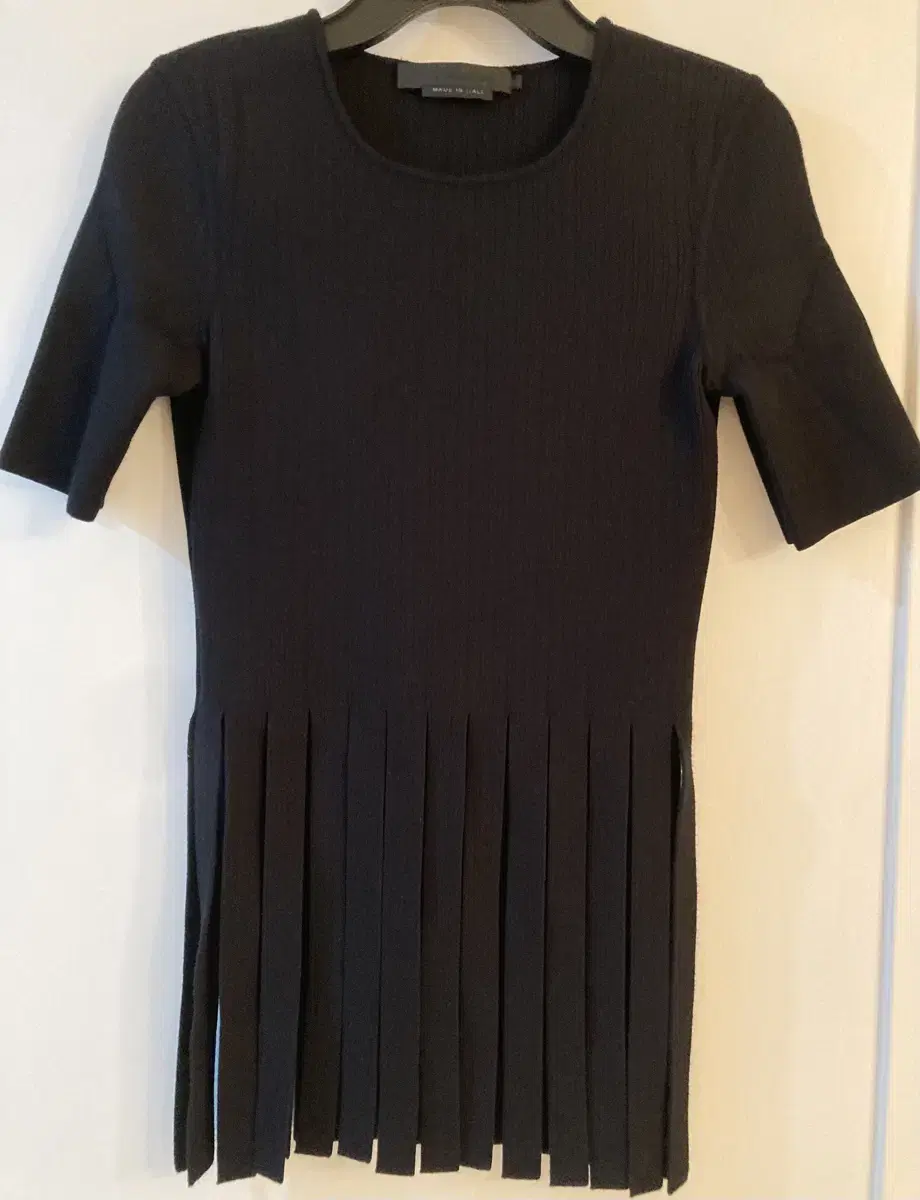 Alexander Wang Cropped Tee Black XS (Home Delivery Available)
