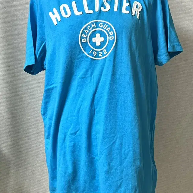 미국 홀리스터 hollister 반팔티 (택있는 새상품)