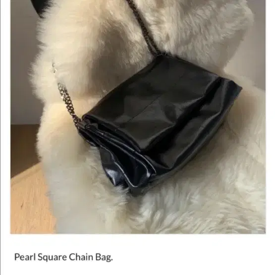 스젠 suzen Pearl Square Chain Bag. 가방