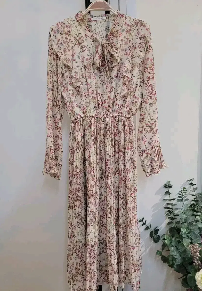 Missense Floral Chiffon ONEPIECE Freesize