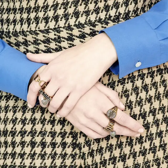 디올 반지 dior ring