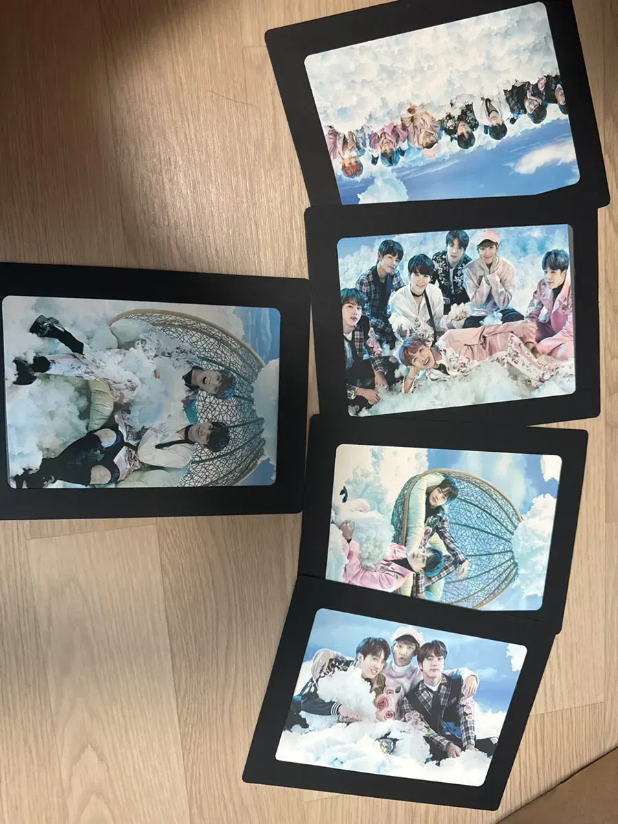 BTS WingsCon Photo Cart for Sale