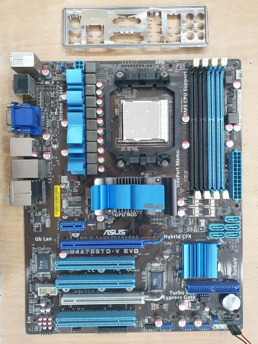 ASUS M4A785TD-V EVO 메인보드