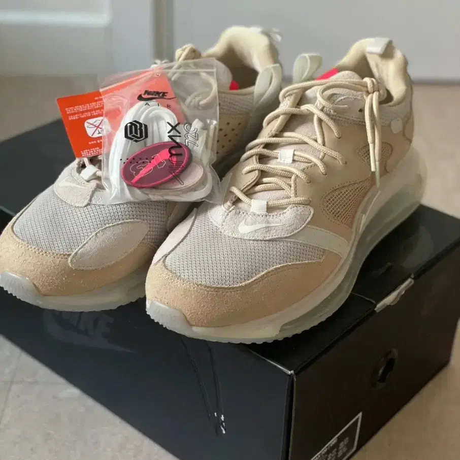 Nike Air Max 720 OBJ Desert Ore