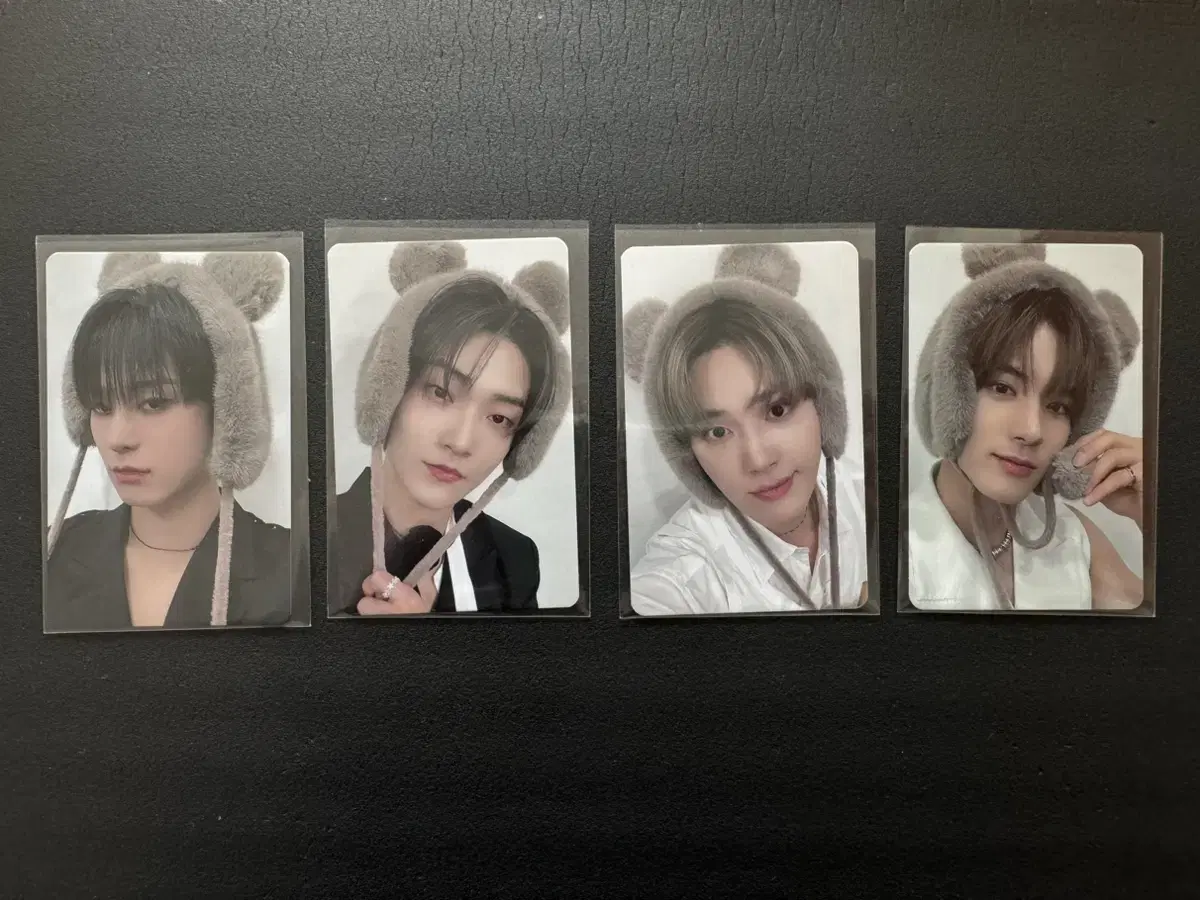 The Boyz pop up The Bears photocard juyeon kevin Grade eric