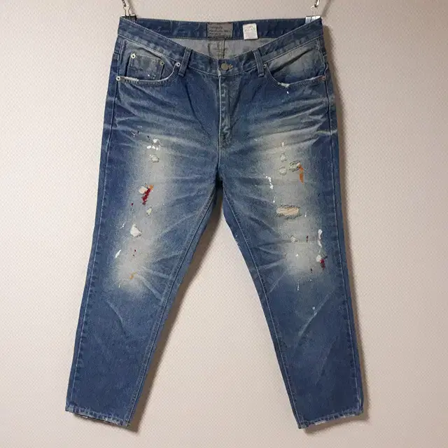 34/KANTURU Painted Washed Distressed Jeans/34-610