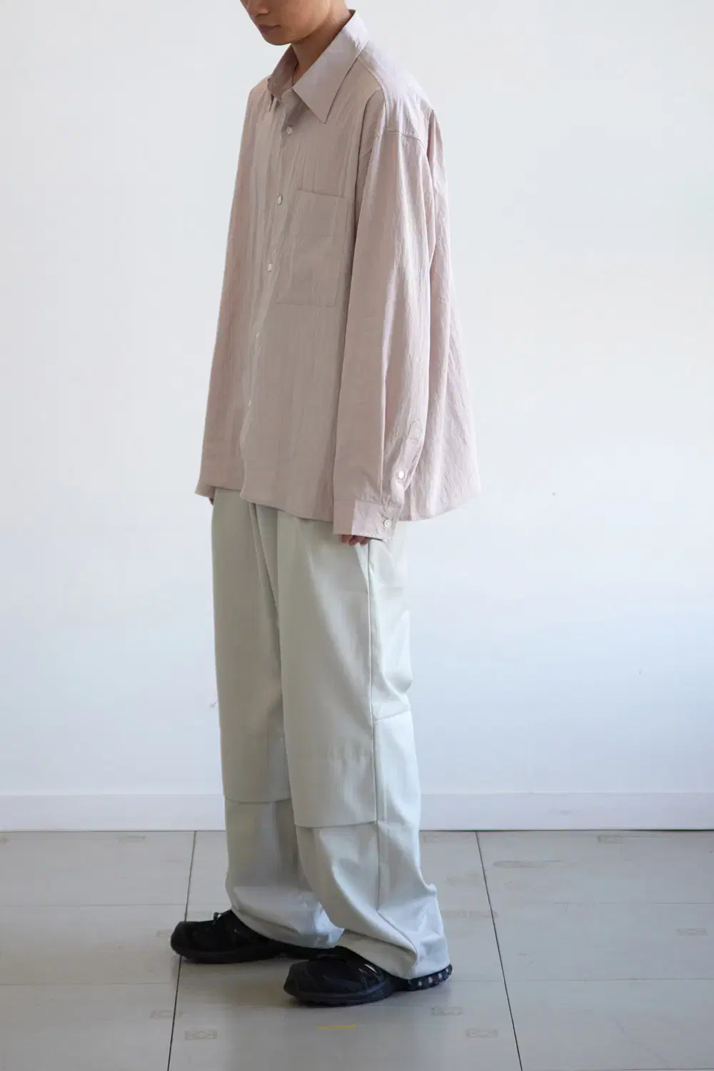 해칭룸 Layer Pants V2 (Light Grey)