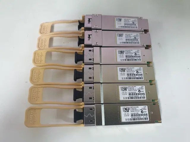 CISCO 40G QSFP 광모듈, 지빅 - QSFP-40G-SR4