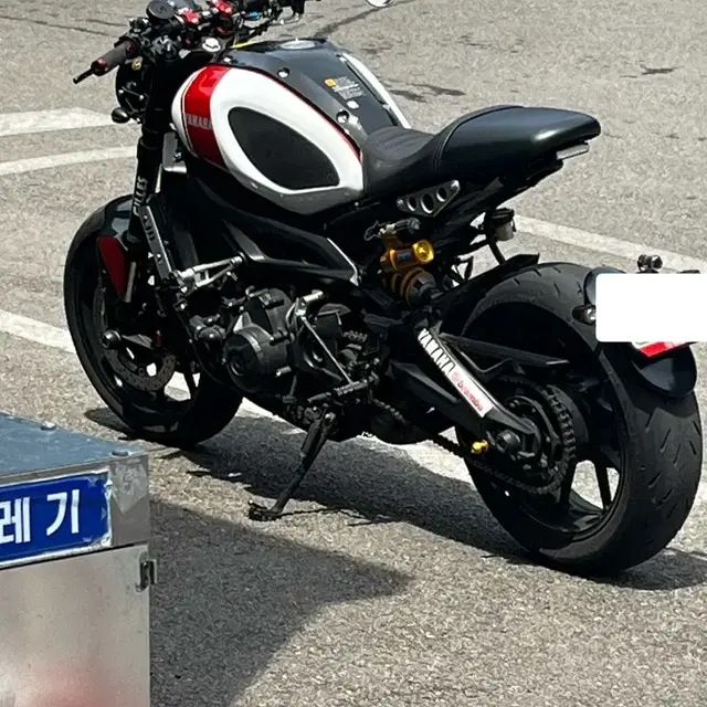 Xsr900 대차 및 판매합니다