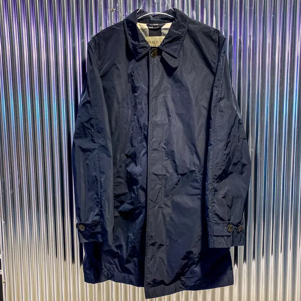 Burberry Nylon Aberdeen Mac Coat in Domestic M C880