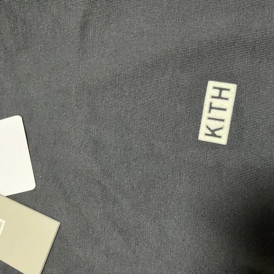 Kith 키스 롱슬리브 티셔츠 팔아요