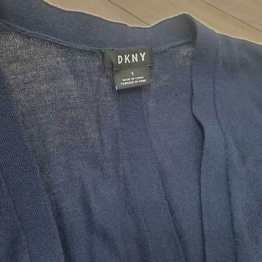 dkny 롱가디건s 네이비 봄가을