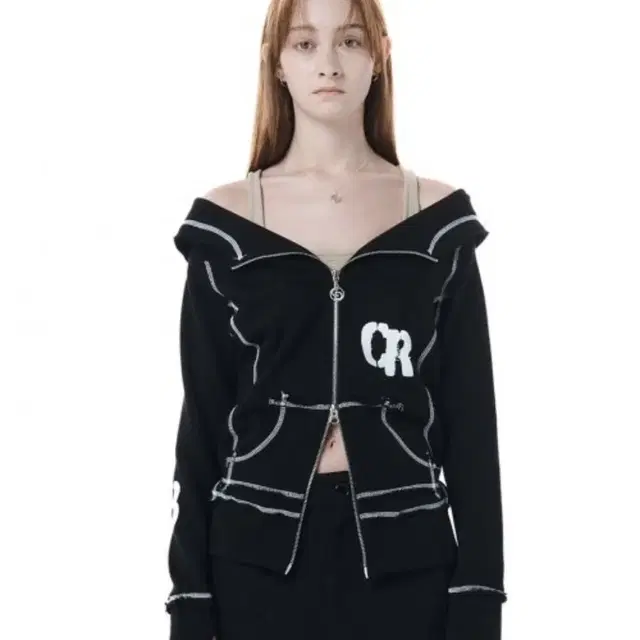 CR CUT OUT HOOD ZIP UP / BLACK