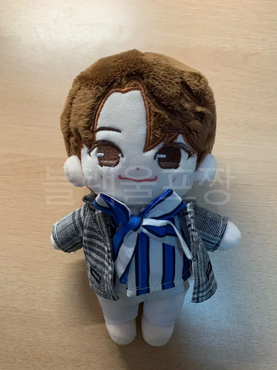 Last Price Drop) NCT127 Jaehyun Jung 20cm doll Hooni