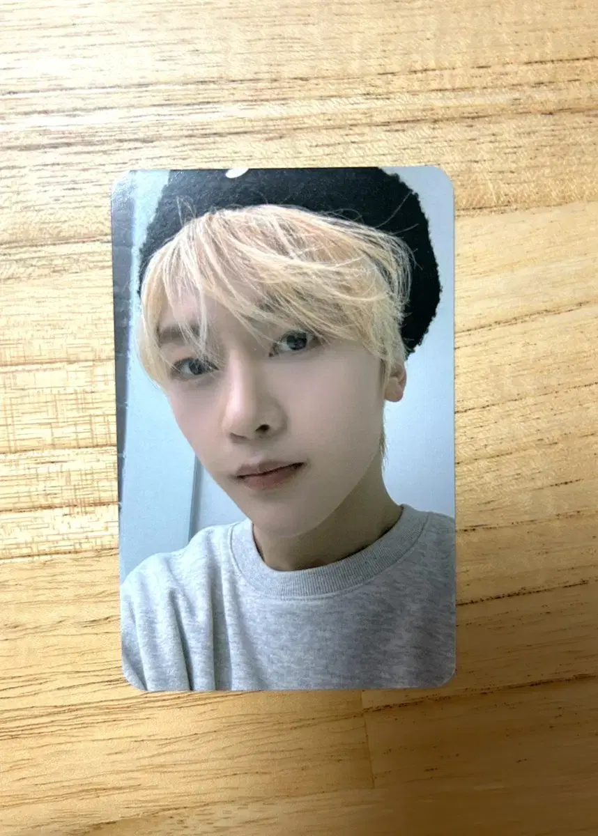 ZB1 seok matthew Romantic Crown photocard WTS