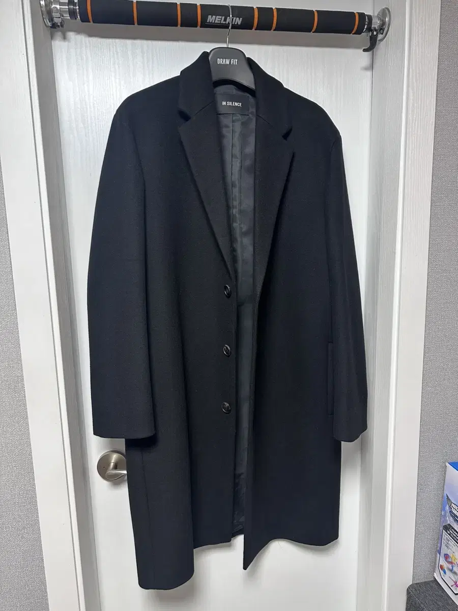 Insilence Soloist Coat L sells