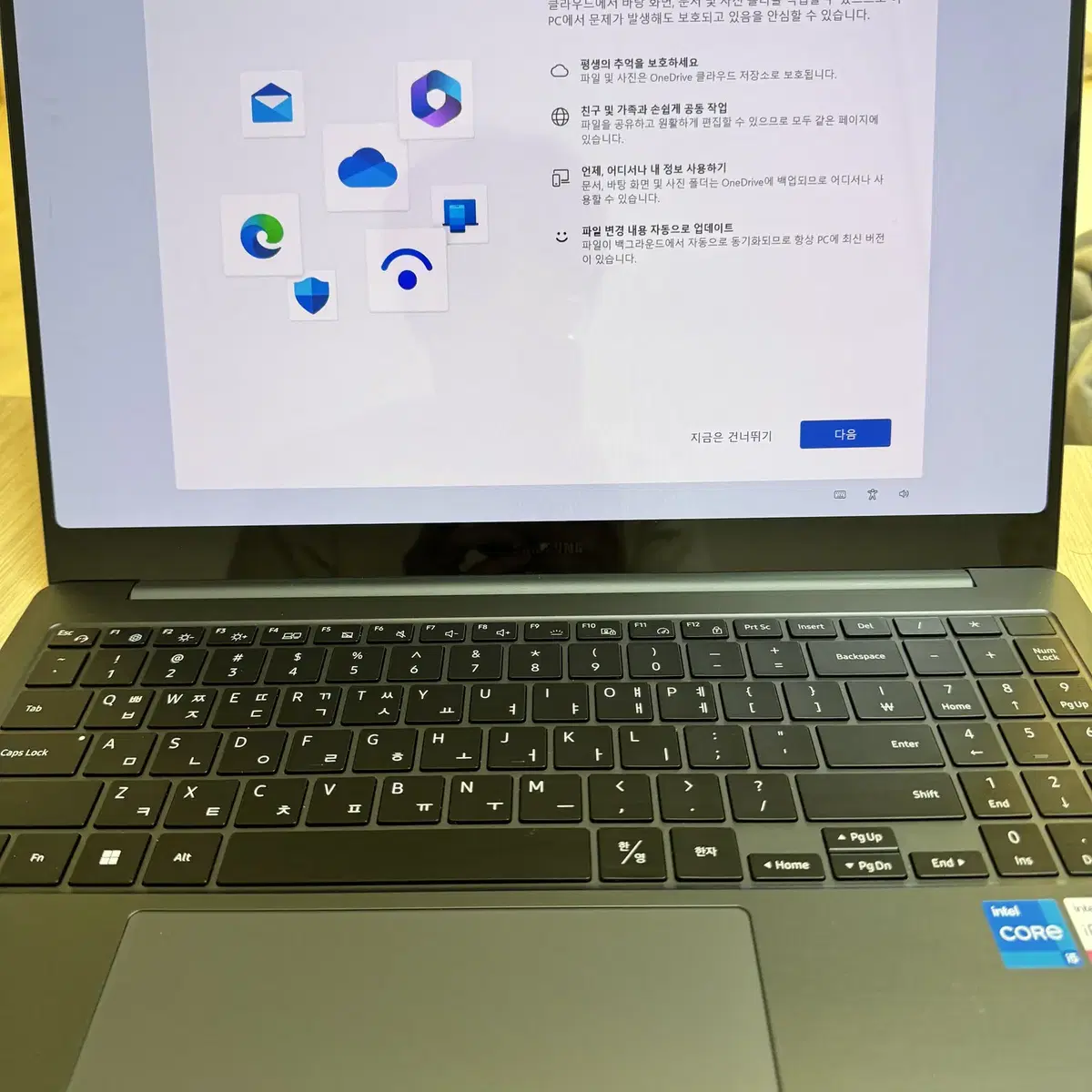 갤럭시북3 프로 16인치 NT960XFT-A51A