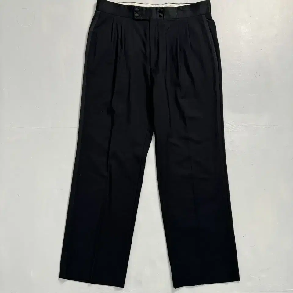 80s gucci two tuck side line trouser