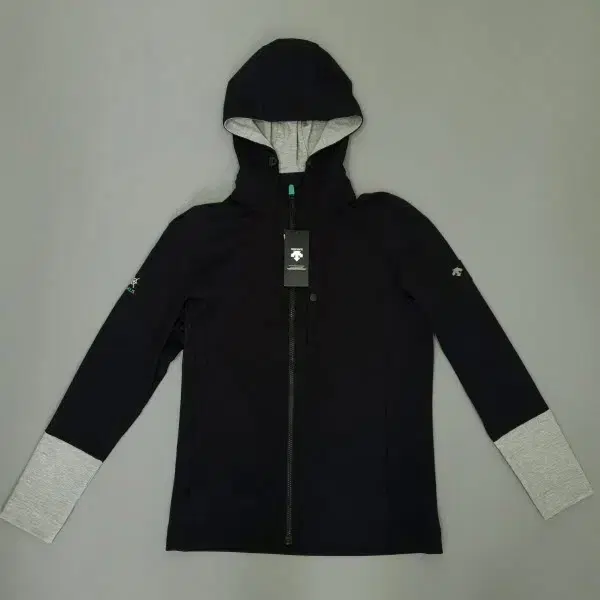 BT388Descent Men's Size 90 Black Hooded Zip-Up (New)