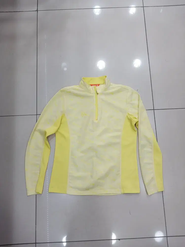 Raphuma 90 size yellow vahn sport long sleeve t-shirt bom gaeul climbing leisure used