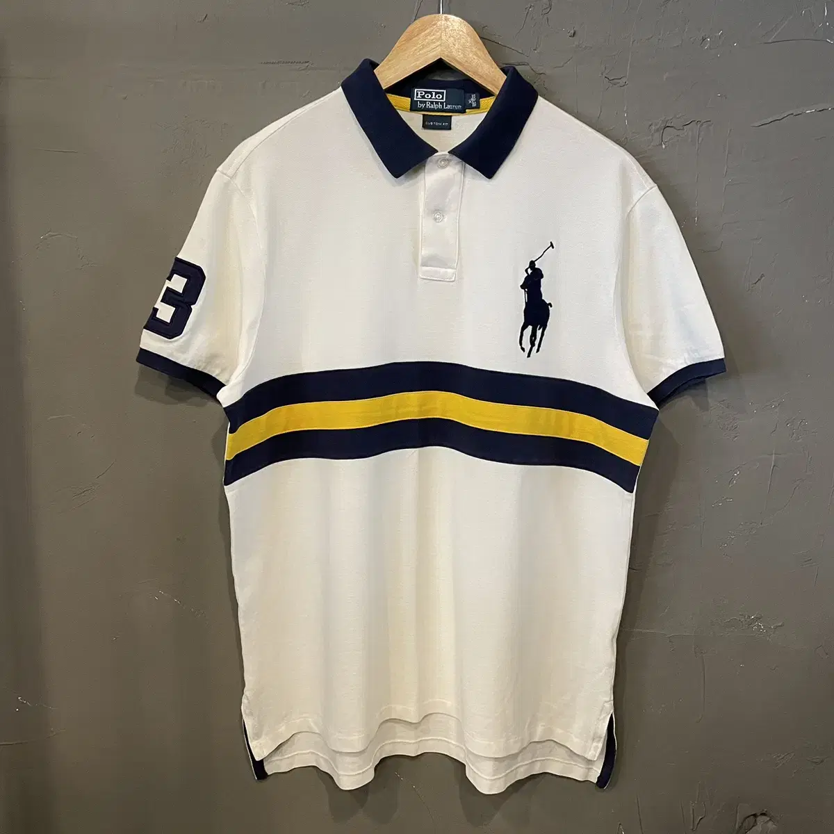 [XL] Free shipping polo neat and pretty karati sizeGood