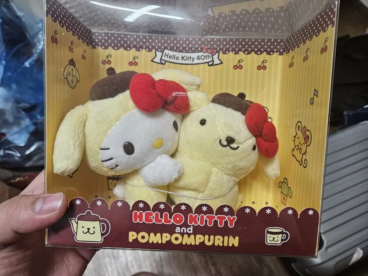 Hello Kitty Pompompurin 40th Anniversary Huggable Doll