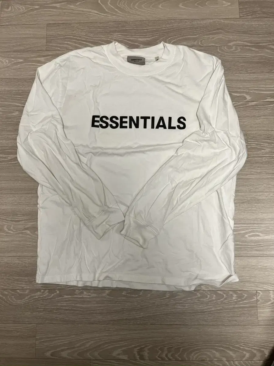 Essential Long Sleeve