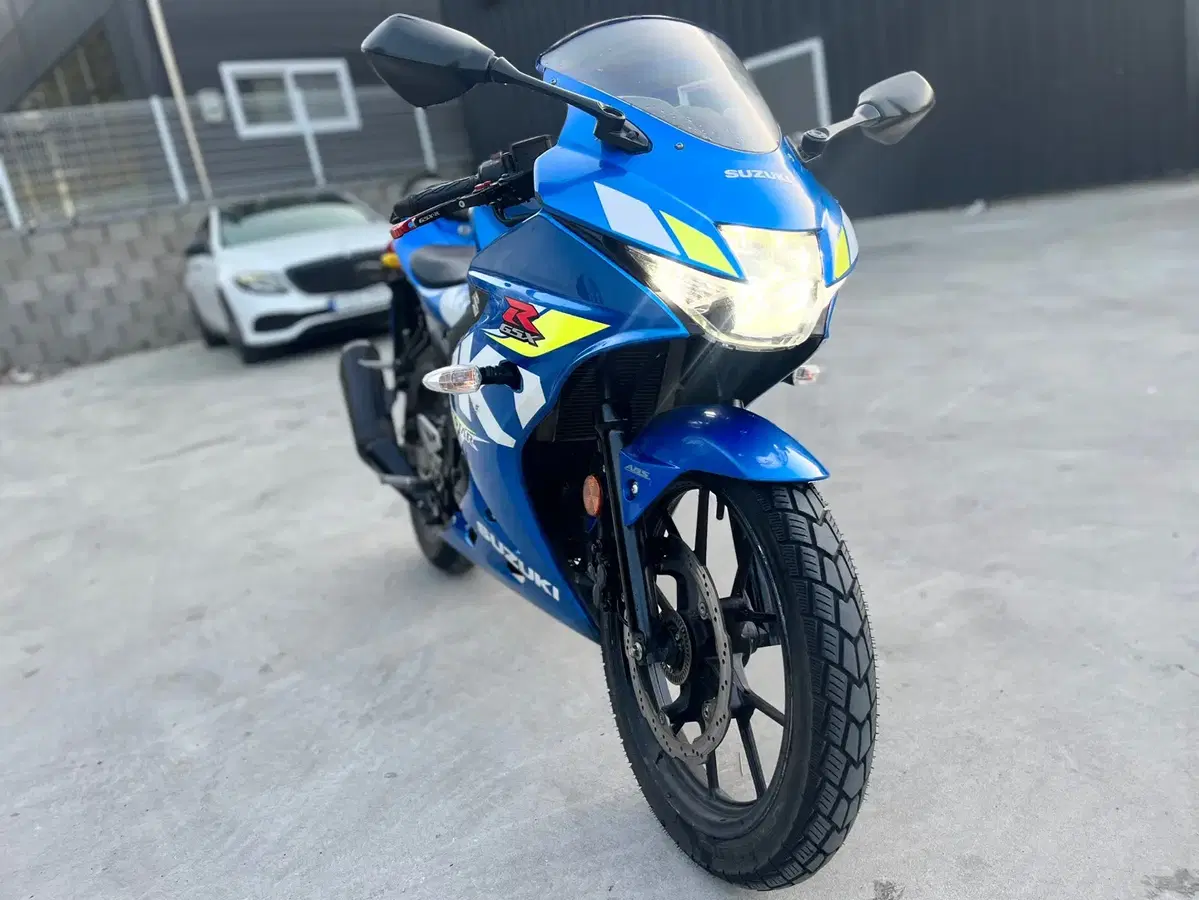 스즈키 gsxr125 19년식 2만키로대 S급 바이크 판매합니다