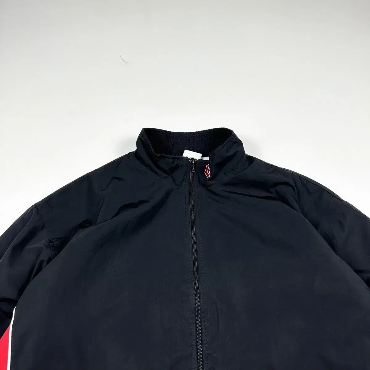 Comverse Japan Black Detail Windbreaker Jacket (L)