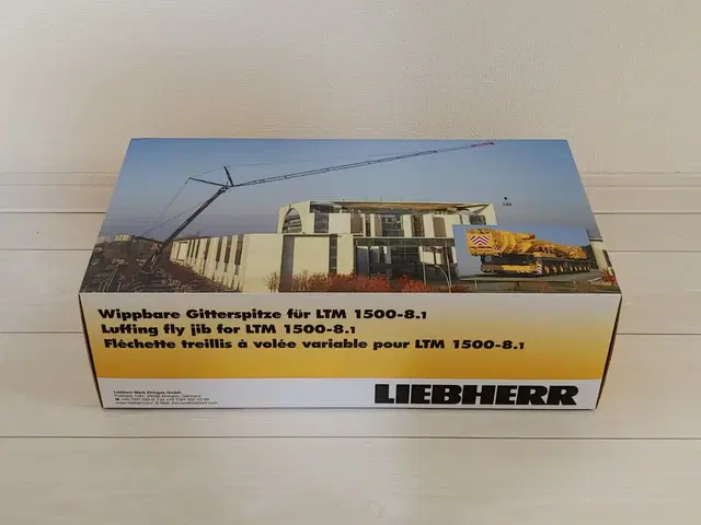 liebherr LTM1500-8.1 러핑짚 500톤크레인 중장비모형