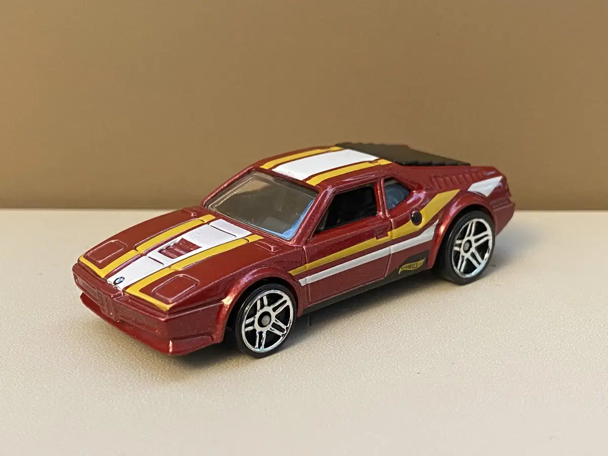 1:64 다이캐스트 핫휠 BMW M1