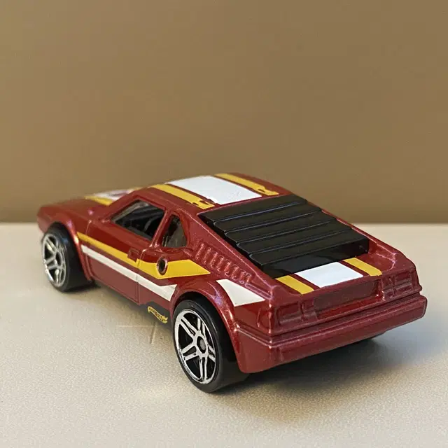 1:64 다이캐스트 핫휠 BMW M1