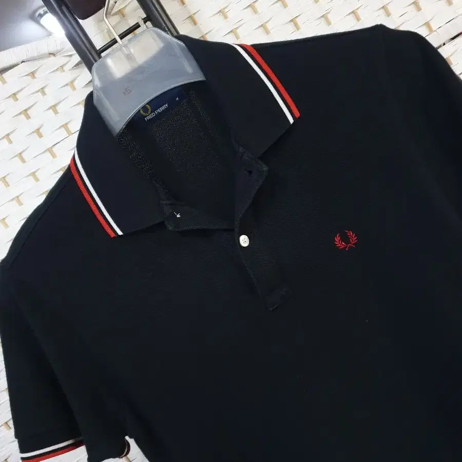 (0239) FRED PERRY 프레드페리 골프 반팔 티셔츠 M