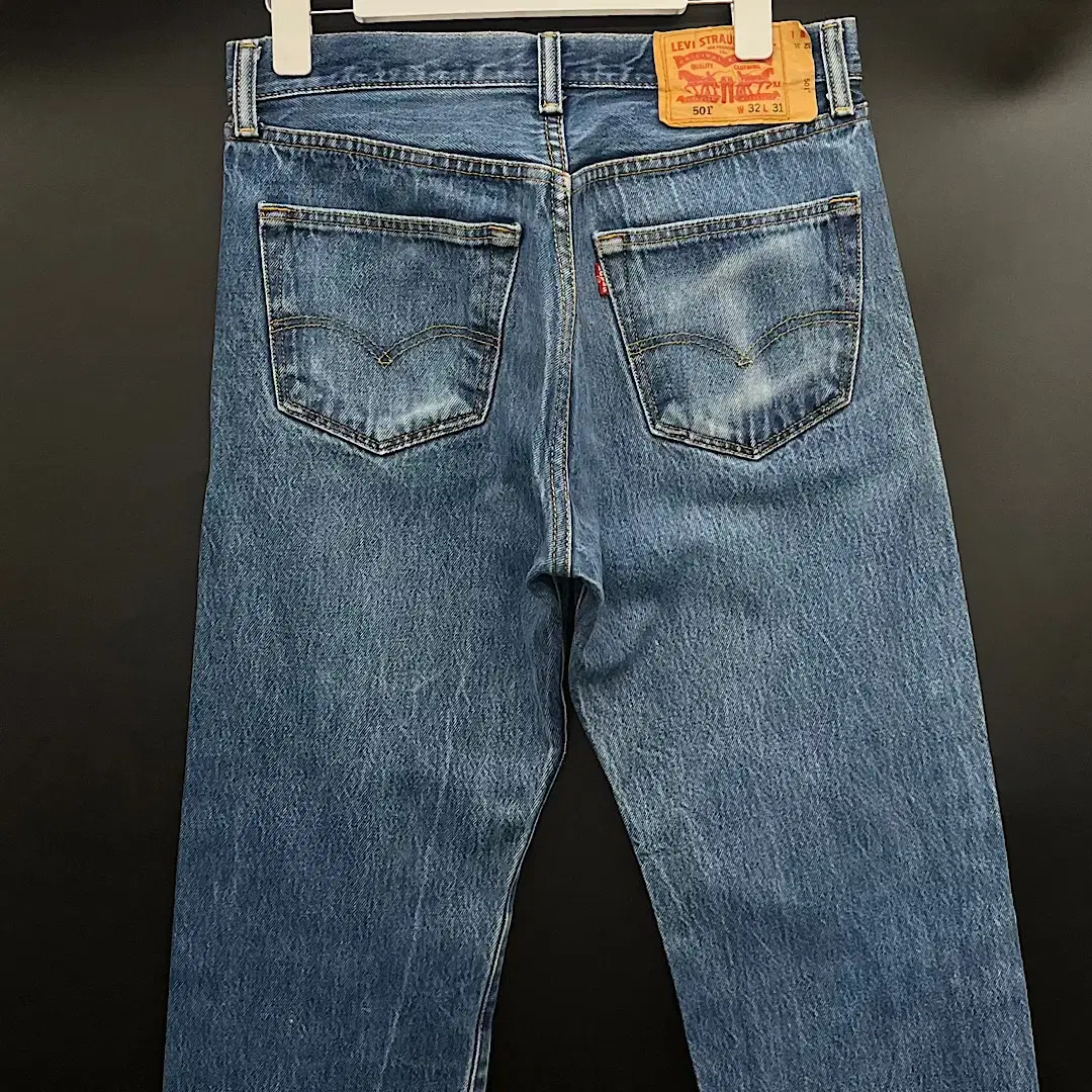 (29")Vintage Levi's 501 Jeans LE283